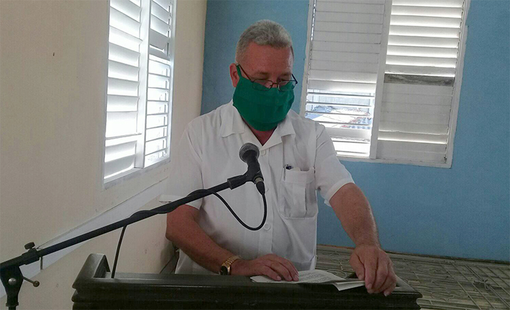Director de Salud Pública en Manzanillo // Foto Lilian Salvat
