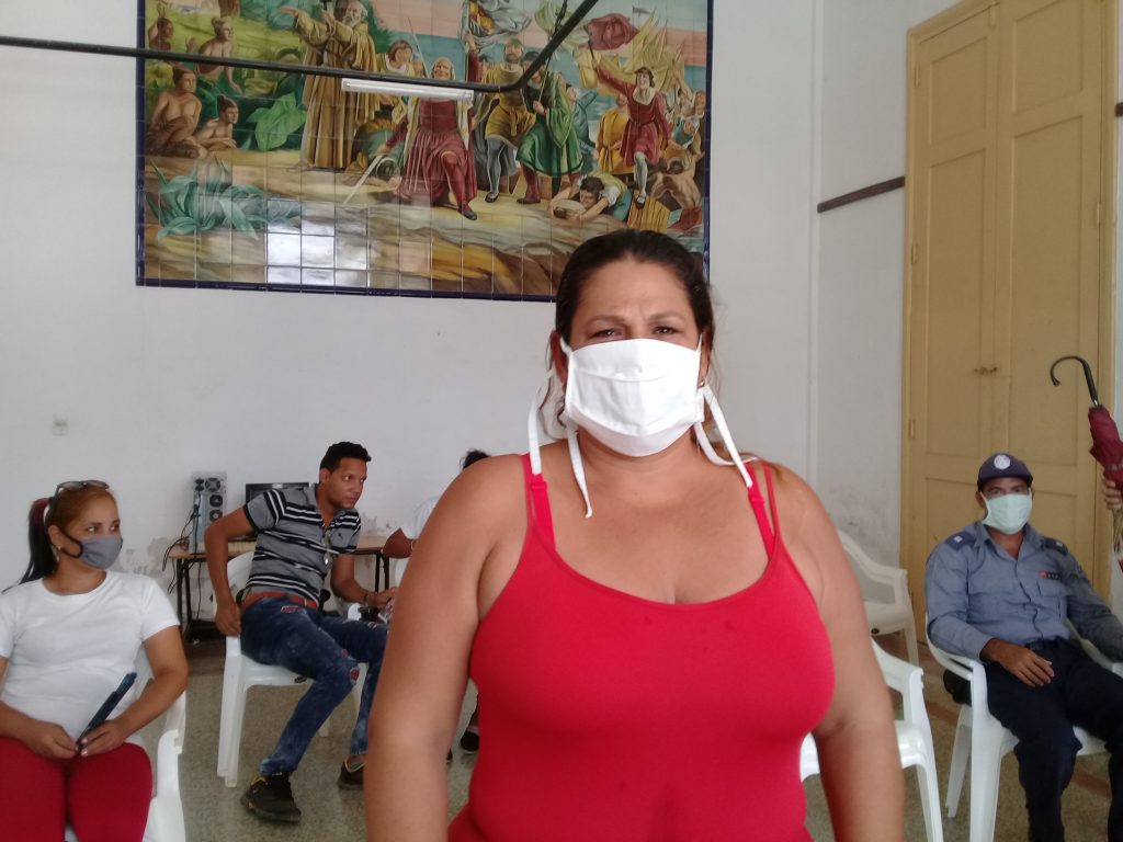 Aliuska Machado Valdez, jefa del puesto de mando del verano en Manzanillo./Foto Lilian Salvat Romero