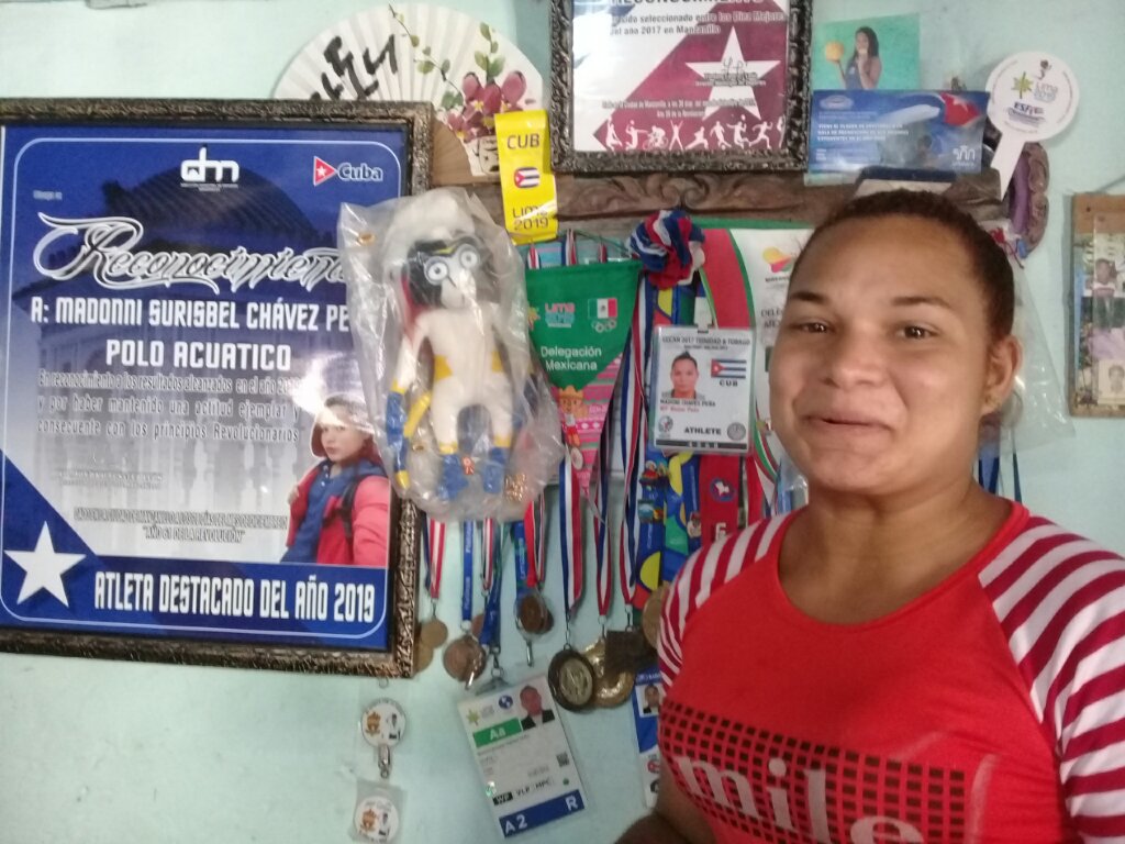 La joven manzanillera es una multipremiada atleta de la selección nacional de polo acuático// Foto Denia Fleitas Rosales