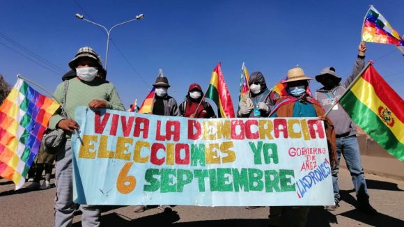 Bolivia inicia la semana con huelga general indefinida y bloqueo de caminos // Foto La Época.