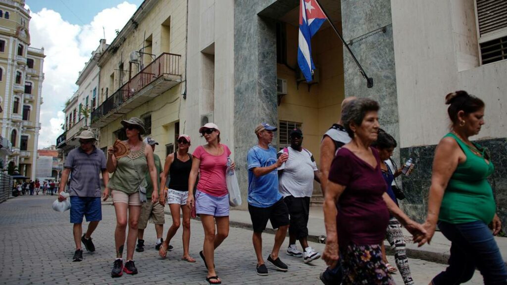 Turistas estadounidenses en La Habana (Cuba), el 5 de junio de 2019Foto: Alexandre Meneghini // Reuters