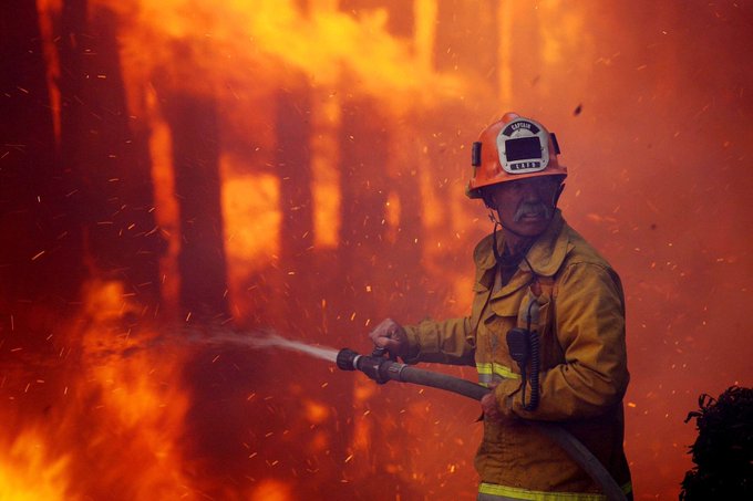 Incendios forestales en EE.UU. // Foto Twitter de Bruno Rodríguez