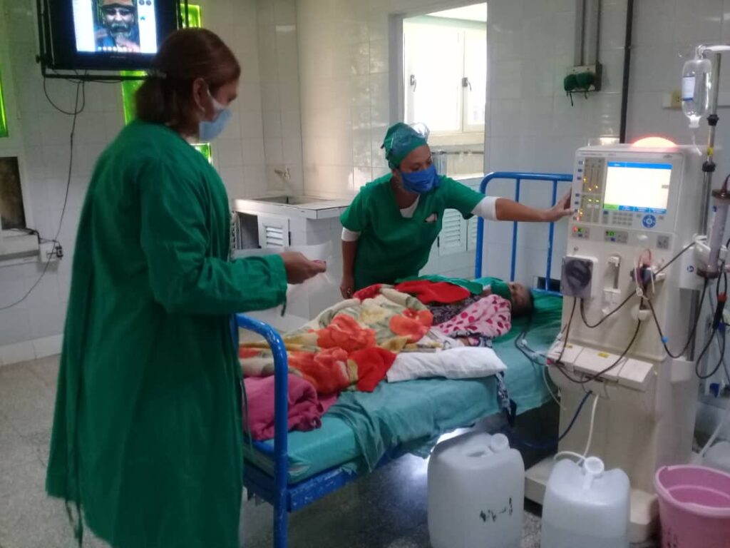 Extreman medidas higiénico sanitarias en servicio de hemodiálisis de hospital Celia Sánchez Manduley// Fotos Cortesía de Maidelis Oro Perdomo 
