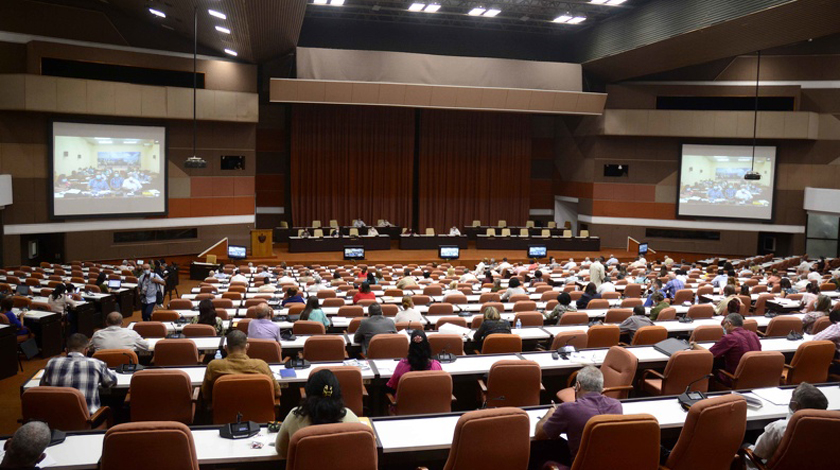 Proceso de discusión de proyectos de leyes en la Asamblea Nacional del Poder Popular (ANPP), en el Palacio de Convenciones de La Habana, Cuba, el 20 de octubre de 2020. ACN FOTO/ Ariel LEY ROYERO/ rrcc