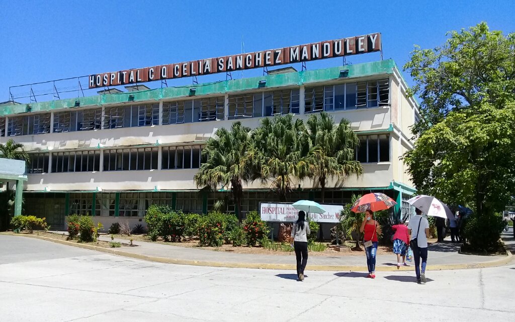 El Hospital Clínico Quirúrgico Provincial Celia Sánchez Manduley de Manzanillo cumplirá 40 años de fundado // Foto Eliexer Pelaez Pacheco