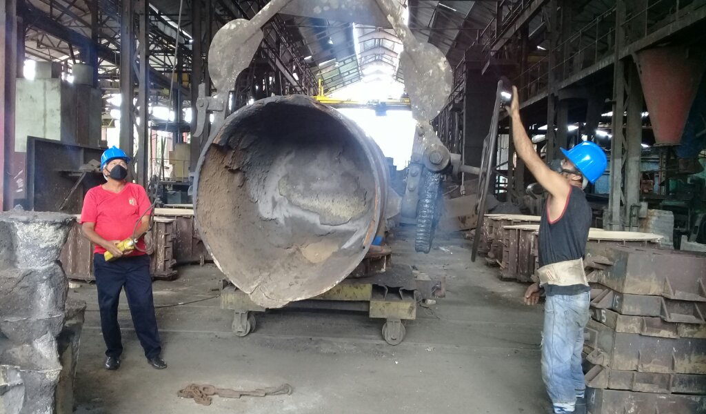 En la fábrica Manuel Fajardo Rivero de Manzanillo se producen piezas para los centrales azucareros de casi todo el país //Foto Eliexer Pelaez Pacheco