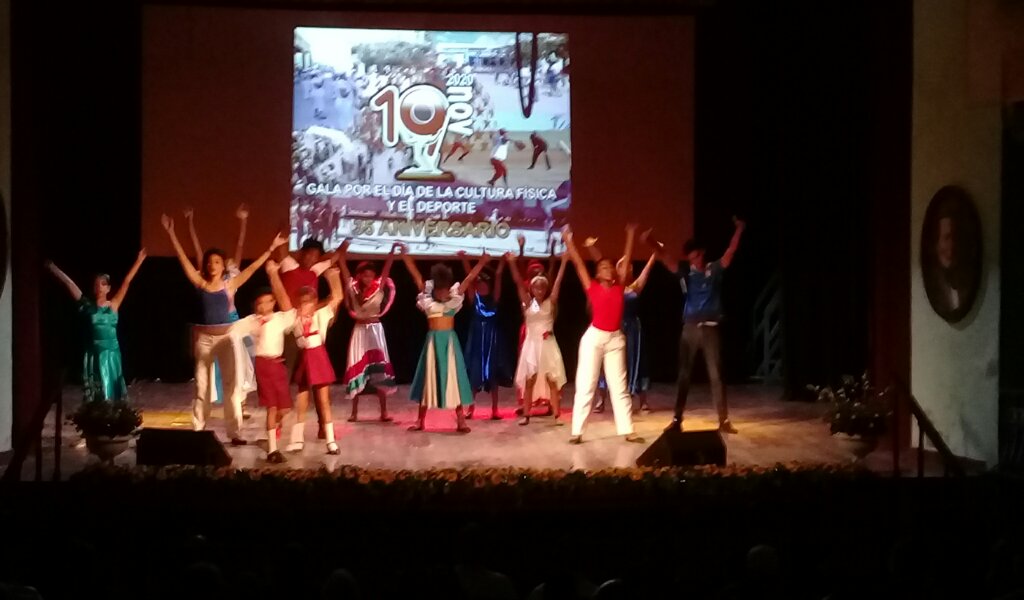 El Día de la Cultura Física y la Recreación fue celebrado en Manzanillo cumpliendo las medidas higiénico sanitarias de prevención a la COVID-19 //Foto Eliexer Pelaez Pacheco