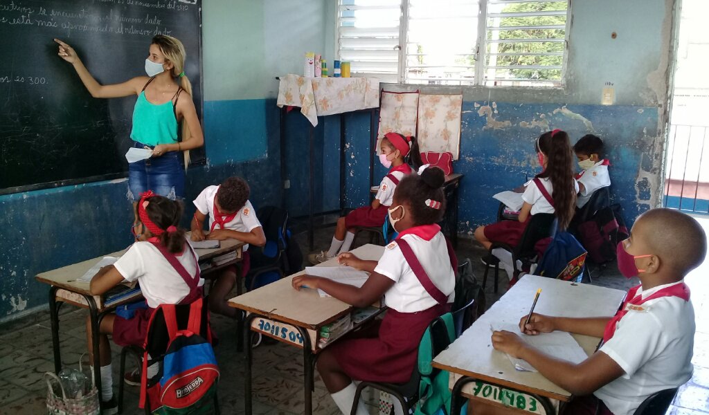 En nuestras aulas se cultivan los valores a las nuevas generaciones //Foto Eliexer Pelaez Pacheco