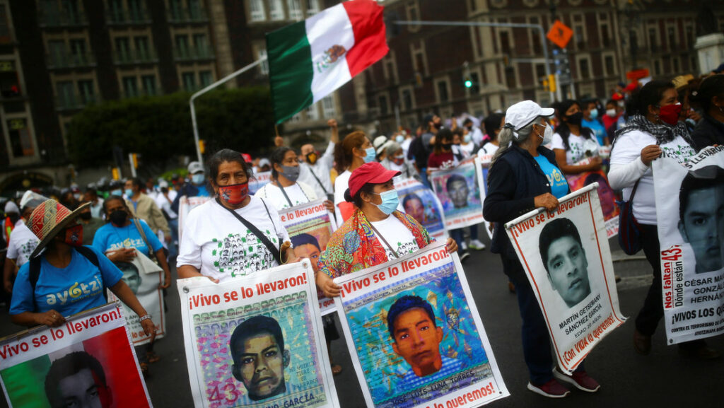Protestas por la desaparición de los 43 estudiantes de Ayotzinapa, MéxicoEdgard Garrido / Reuters