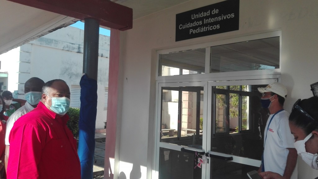 La Unidad de cuidados intensivos del Hospital pediátrico recibió una remodelación capital // Foto Marlene Herrera