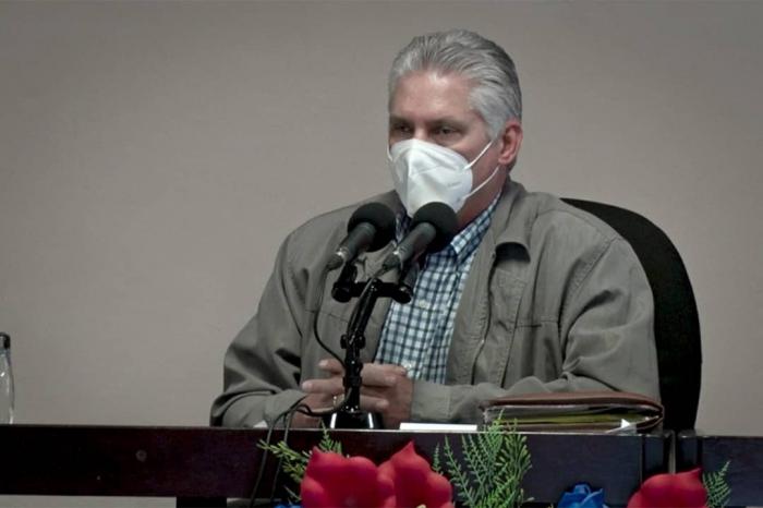 El Presidente Díaz-Canel convocó a fortalecer los sistemas productivos a nivel local con soluciones cubanas y con las experiencias adquiridas a través de estos años. Foto: Estudios Revolución