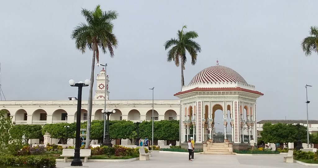 Parque Carlos Manuel de Céspedes en Manzanillo //Foto Eliexer Pelaez Pacheco 