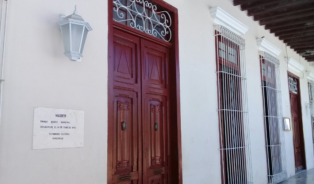 Las instituciones culturales manzanilleras están cerradas al público //Foto Eliexer Pelaez Pacheco 