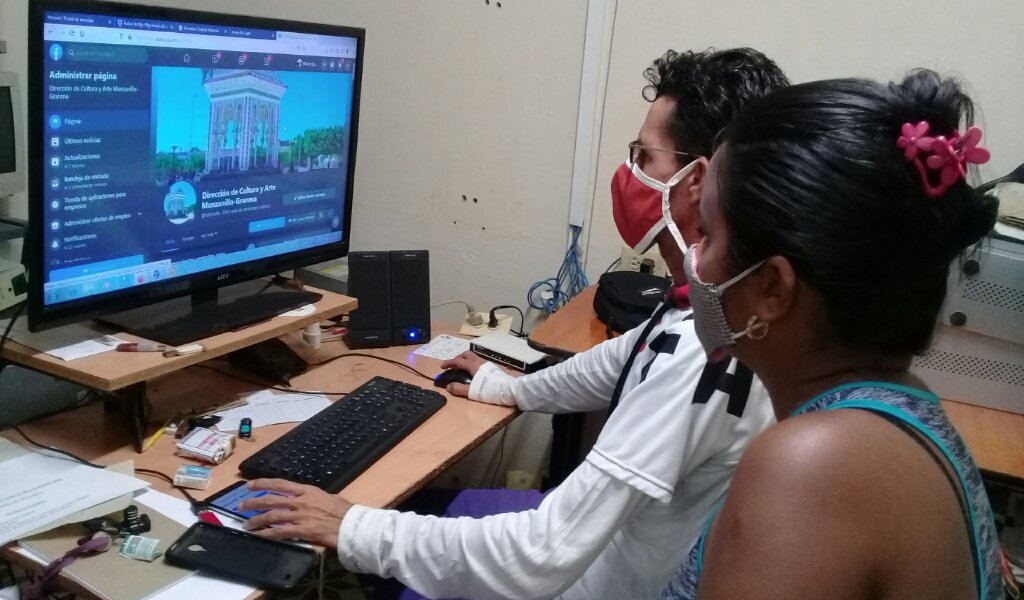 El sector de la cultura en Manzanillo aprovecha en estos tiempos de COVID-19 las plataformas de internet para divulgar su quehacer //Foto Eliexer Pelaez Pacheco