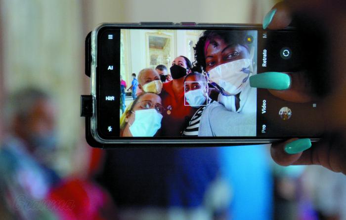 El Programa Nacional para el Adelanto de las Mujeres constituye piedra angular en el desarrollo de políticas a favor de las mujeres, avanza hacia la igualdad de género, e institucionaliza este derecho. Foto: Ricardo López Hevia