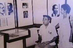 Blas en su última visita a Manzanillo //Foto cortesía del archivo del Museo de las Luchas Obreras