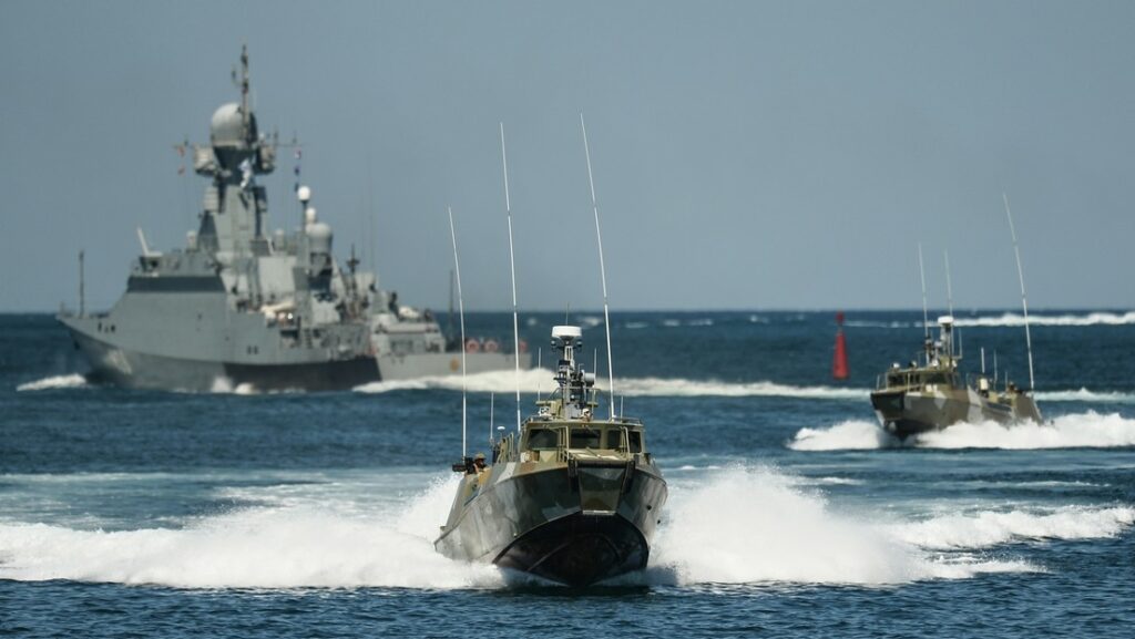 Lanchas patrulleras de la Flota del Mar Negro de la Armada rusaKonstantin Mihalchevskiy / Sputnik