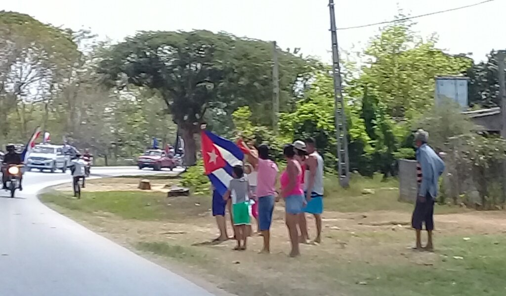 El pueblo saludó a sus campeones //Foto Eliexer Pelaez Pacheco