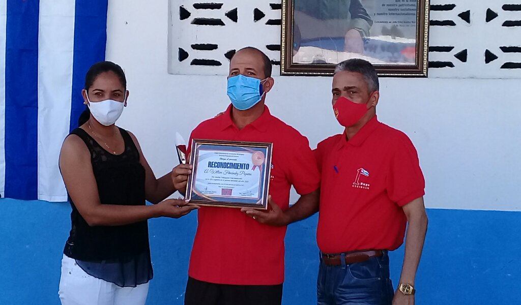 William Fernández Piquera trabajador destacado de la UEB Logística//Foto Eliexer Pelaez Pacheco