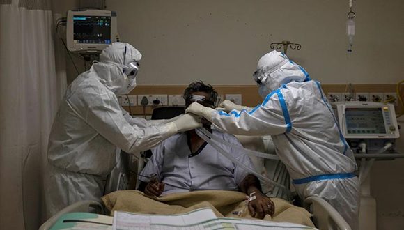  capital india, de 20 millones de habtitantes, tiene menos de 100 camas disponibles para atender a los pacientes críticos de COVID-19 //  Foto Reuters