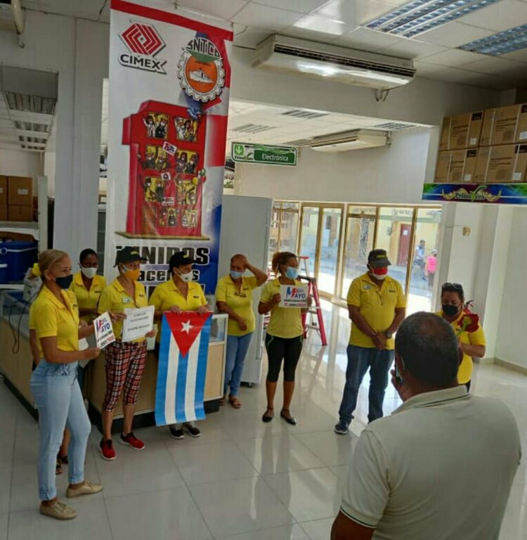 Celebración del Día del Proletariado Mundial en el Complejo Guacanayabo Manzanillo de la Corporación CIMEX //Foto cortesía de Zucel Grant