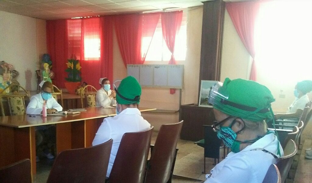 Desde el Primero y hasta el 12 de mayo se dedica la jornada por el Día de la Enfermería en el hospital pediátrico provincial Hermanos Cordové de Manzanillo //Foto cortesía de la Sociedad Cubana de Enfermería del hospital infantil manzanillero