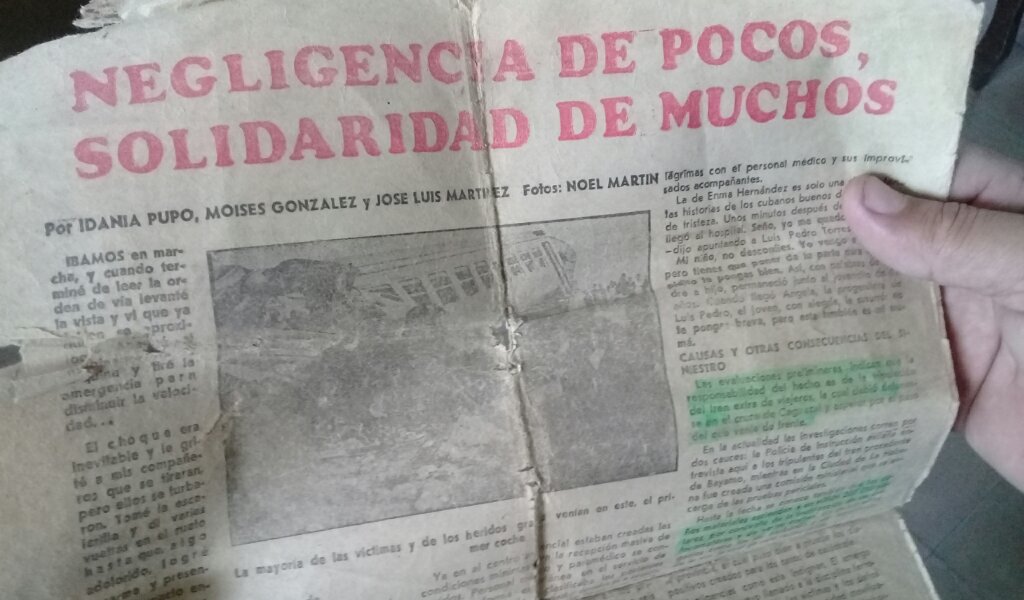 Fragmento del periódico Invasor de Ciego de Ávila de la edición del 15 de febrero de 1997 donde se narró la solidaridad del pueblo de Caguasal en Ciego de Ávila que protagonizó las 270 donaciones voluntarias de sangre para los heridos del accidente ferroviario //Foto Eliexer Pelaez Pacheco