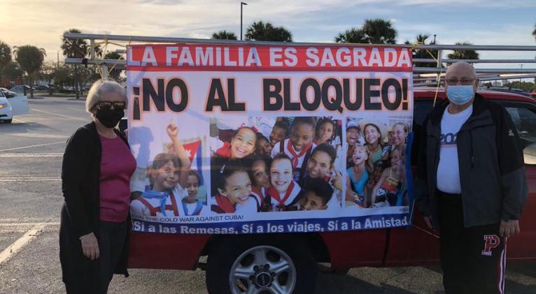 En caravana de solidaridad contra el Bloqueo, desde ciudades de EE.UU. se exige el respeto a la familia, principal víctima de sus medidas genocidas // Foto @EmbaCubaEEUU