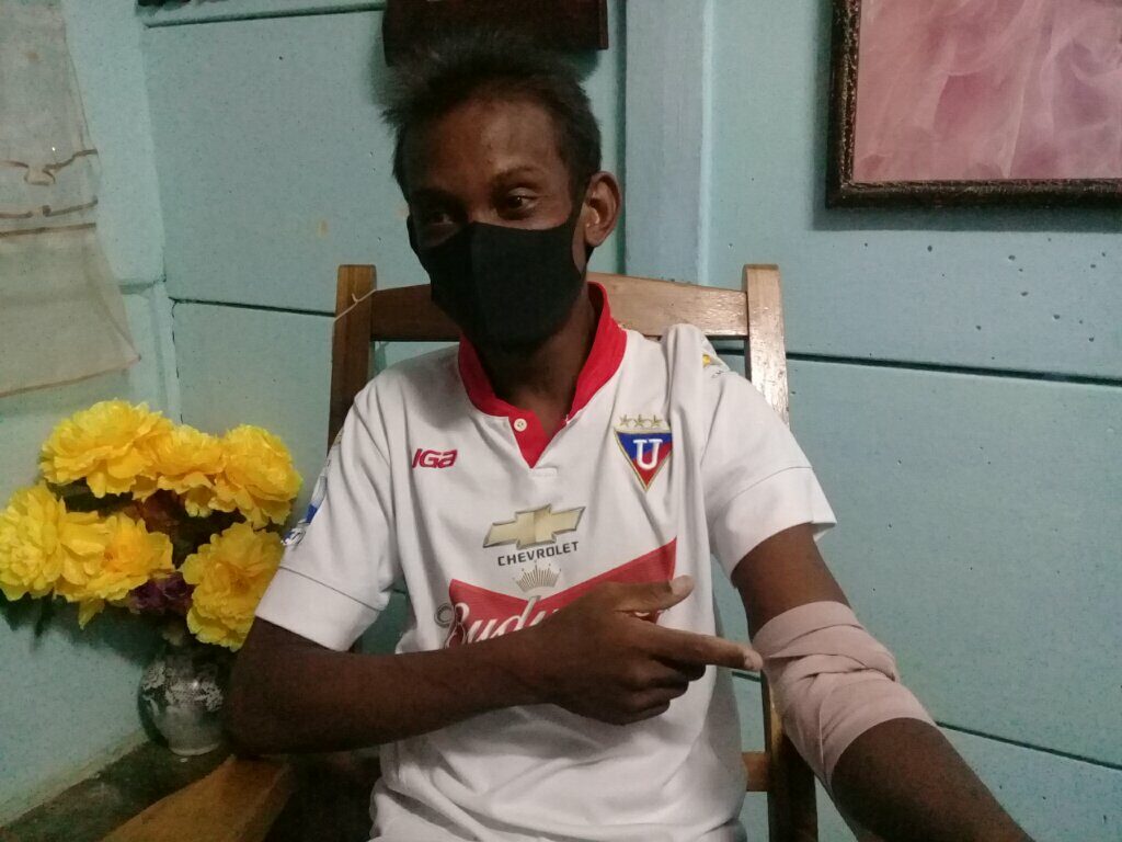 Leonardo García Ortega, de 32 años, recibe tratamiento dialítico a pesar del bloqueo // Foto Denia Fleitas Rosales 