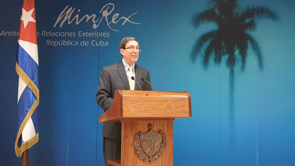 Rodríguez Parrilla durante conferencia de prensa este jueves en la cancillería. Foto: @CubaMINREX / Twitter