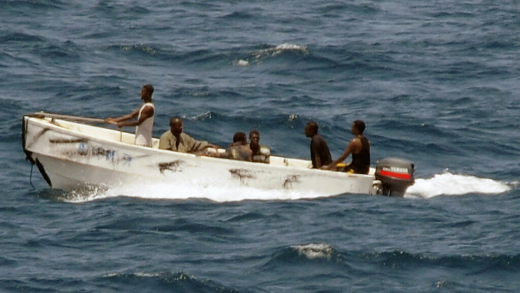 Imagen ilustrativa. Unos piratas somalíesUS Navy / Jason R. Zalasky / AFP 