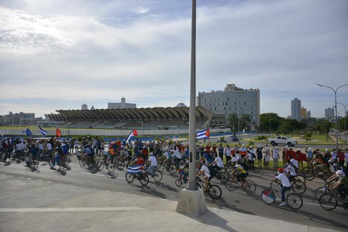 Este 5 de agosto la juventud capitalina, en representacion de todos los jóvenes cubanos, lleva a cabo la Caravana Victoria Popular Foto: Cubaminrex