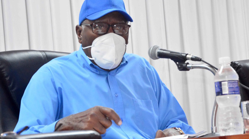 El miembro del Buró Político del Partido Comunista de Cuba, Salvador Valdés Mesa, Vicepresidente de la República de Cuba, chequea avances del programa de soberanía alimentaria en los municipios de la provincia Granma, ciudad de Bayamo, Cuba, el 23 de septiembre de 2021. ACN FOTO/Armando Ernesto CONTRERAS TAMAYO/ogm