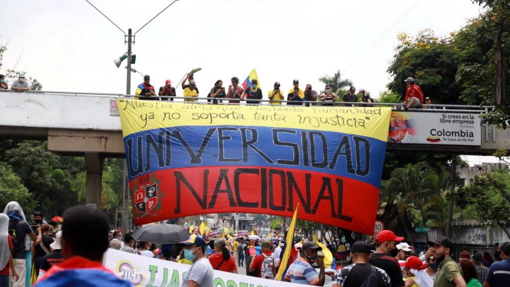 Protesta antigubernamental en Cali, Colombia, 2 de junio de 2021Foto: Juan B Diaz / Reuters 