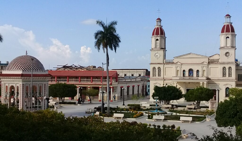 Ciudad de Manzanillo  //Foto Eliexer Pelaez Pacheco 