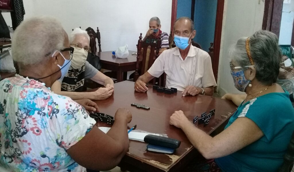 En la casa para abuelos Celia Sánchez Manduley de Manzanillo nuestros adultos mayores se sienten muy bien //Foto Eliexer Pelaez Pacheco