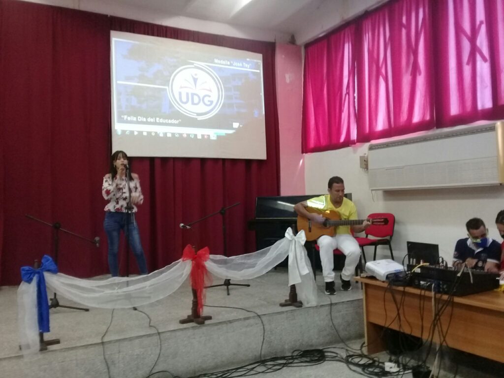 Celebran Día del educador en la UDG // Foto Lilian Salvat