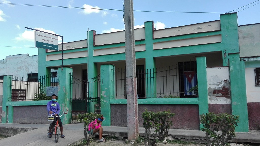 Hogar de ancianos Padre Acevedo de Manzanillo // Foto Marlene Herrera