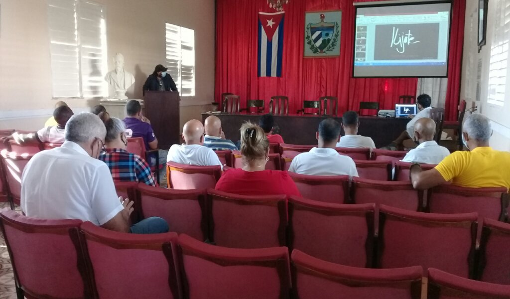 Miembros de la plataforma creativa Kijote Films lideran la campaña promocional por el aniversario 230 de la ciudad de Manzanillo //Foto Eliexer Pelaez Pacheco