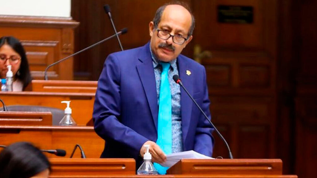El primer ministro de Perú, Héctor ValerInstagram / Hectorvaler_per