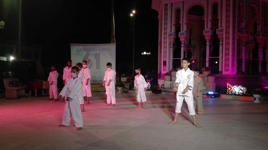 Pequeños practicantes de las artes marciales // Foto Marlene Herrera