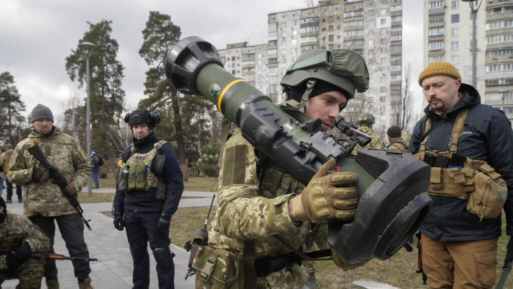 Efrem Lukatsky / AP