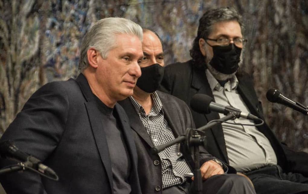 “Estamos defendiendo la necesidad de expandir cada vez más la democracia sobre la base de la participación y el control popular en nuestra sociedad”, dijo Díaz-Canel.