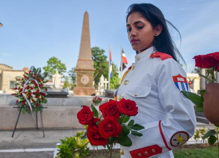 Las mujeres y los hombres han levantado la Revolución Cubana con su esfuerzo conjunto // Foto: Ariel Cecilio Lemus