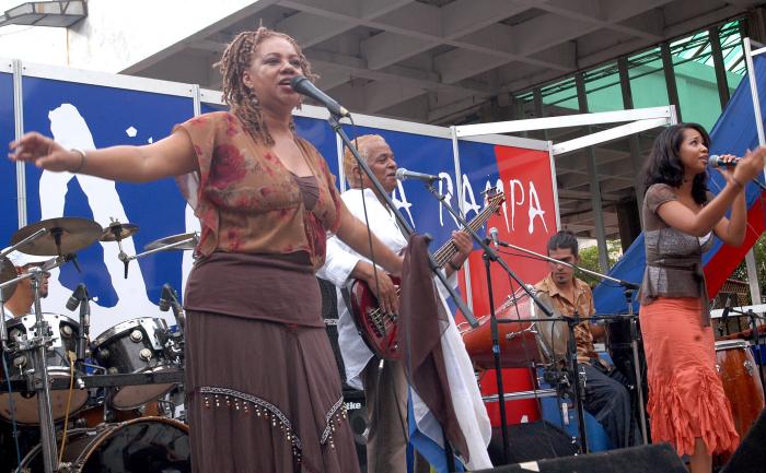 Síntesis, agrupación cubana de más de 40 años de trayectoria // Foto: Ricardo López Hevia 