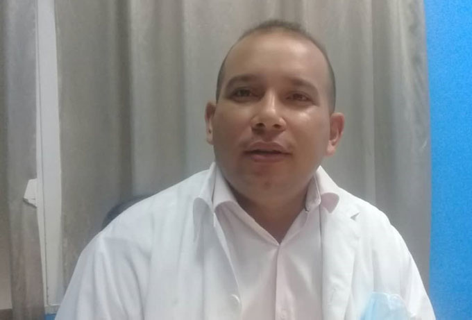 Doctor Alberto Damián García Guerra, director general del Hospital provincial Pediátrico Docente Hermanos Cordové/ FOTO Roberto Mesa Matos