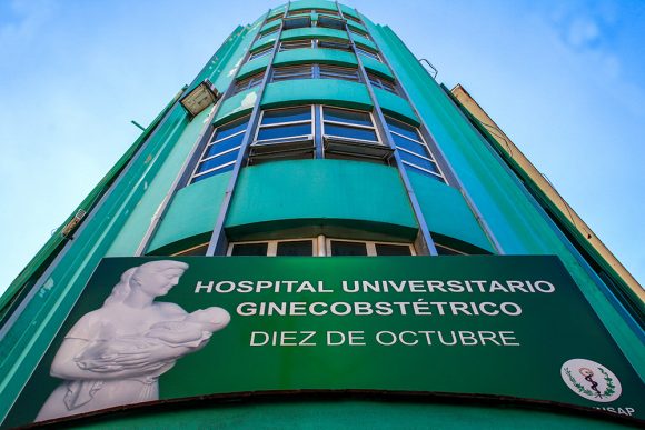 Hospital Universitario Ginecobstétrico Diez de octubre. // Foto: Abel Padrón Padilla/ Cubadebate