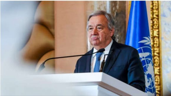 El secretario general de la ONU, António Guterres, en Doha, Catar, el 2 de mayo de 2023. // Foto: Noushad Thekkayil / NurPhoto / Gettyimages