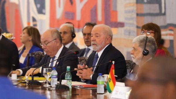 Presidente de Brasil convocó a sus homólogos latinoamericanos a trabajar con seriedad por la integración continental. // Foto: TELESUR