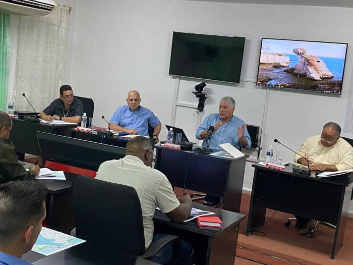  Chequea el Presidente recuperación de Camagüey tras las lluvias // Foto: Jorge Jerez Belisario 